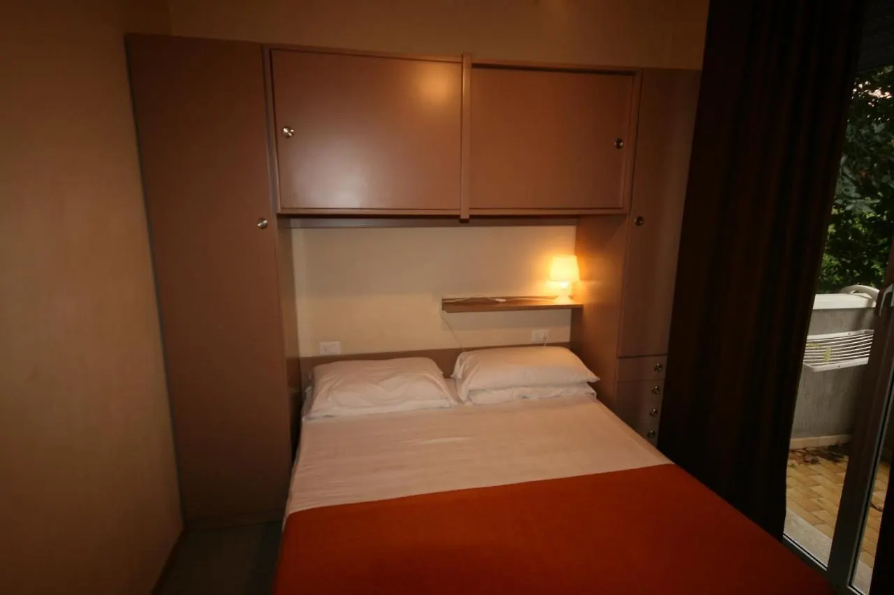 Casa Vacanze Cucciolo Rimini 0*,  Italy